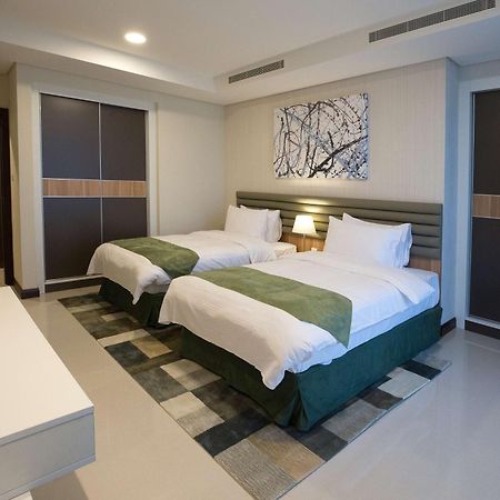 Gulf Executive Hotel & Residence Juffair Al Manamah Esterno foto